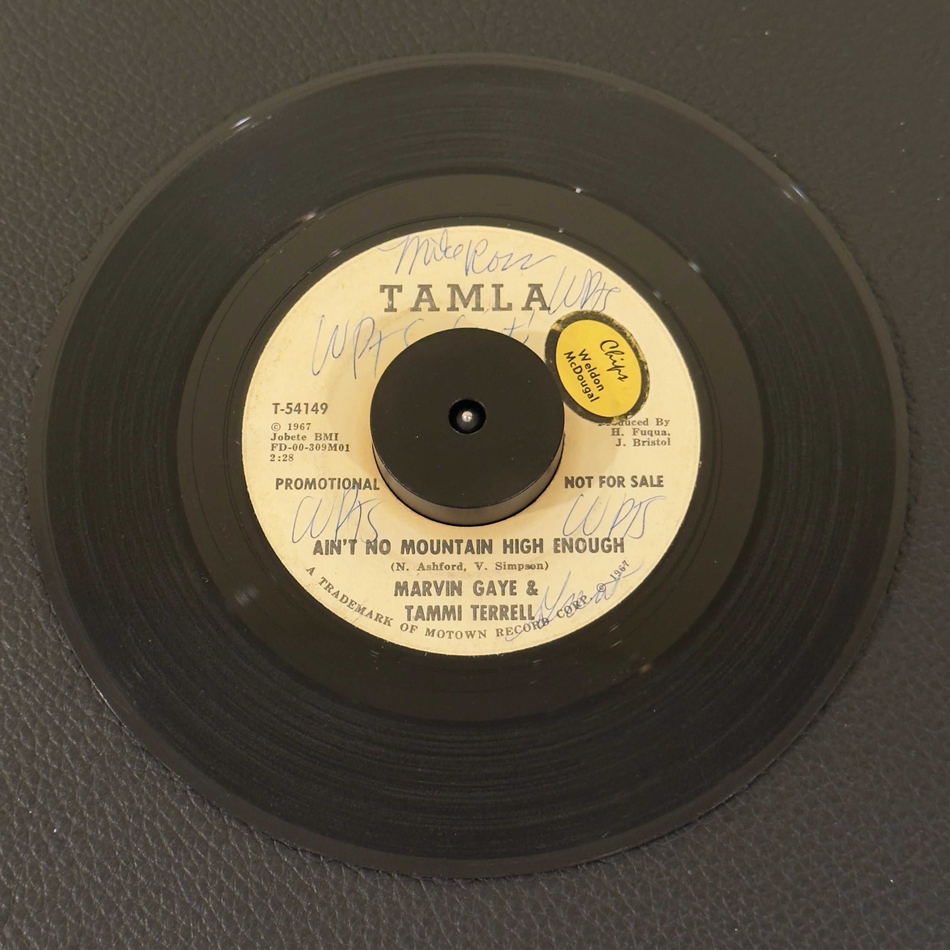 Gaye, Marvin & Tammi Terrell - Ain't No Mountain High Enough