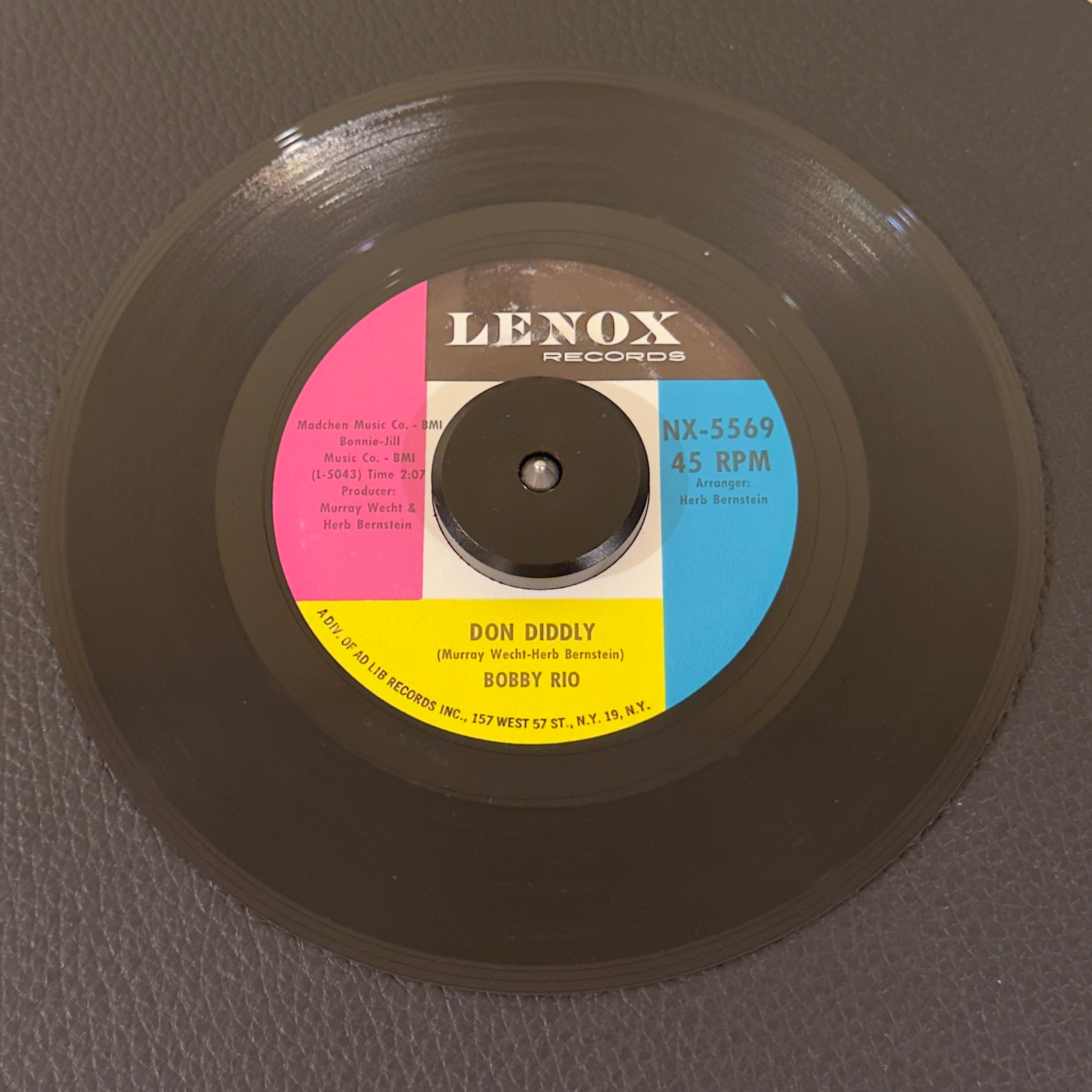 7" vinyl record by Rio, Bobby featuring "Don Diddly/I Got You", released on Lenox Records (NX-5569), in VG+ (Very Good Plus) condition, classic analog collectable for turntable playback. 1963 US pressing of a premier teen shaker!