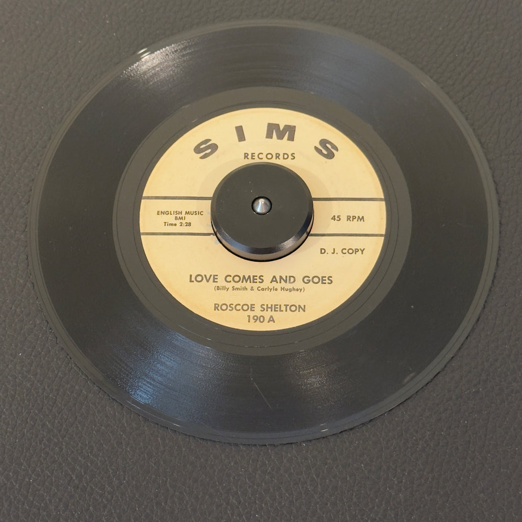 7" vinyl record by Shelton, Roscoe featuring "Love Comes and Goes/Master Mind", released on Sims Records (190), in VG (Very Good) condition, classic analog collectable for turntable playback. Promo copy released on Russell Sims' historic Nashville imprint Sims Records, this track highlights Shelton's powerful, gritty vocal delivery.
