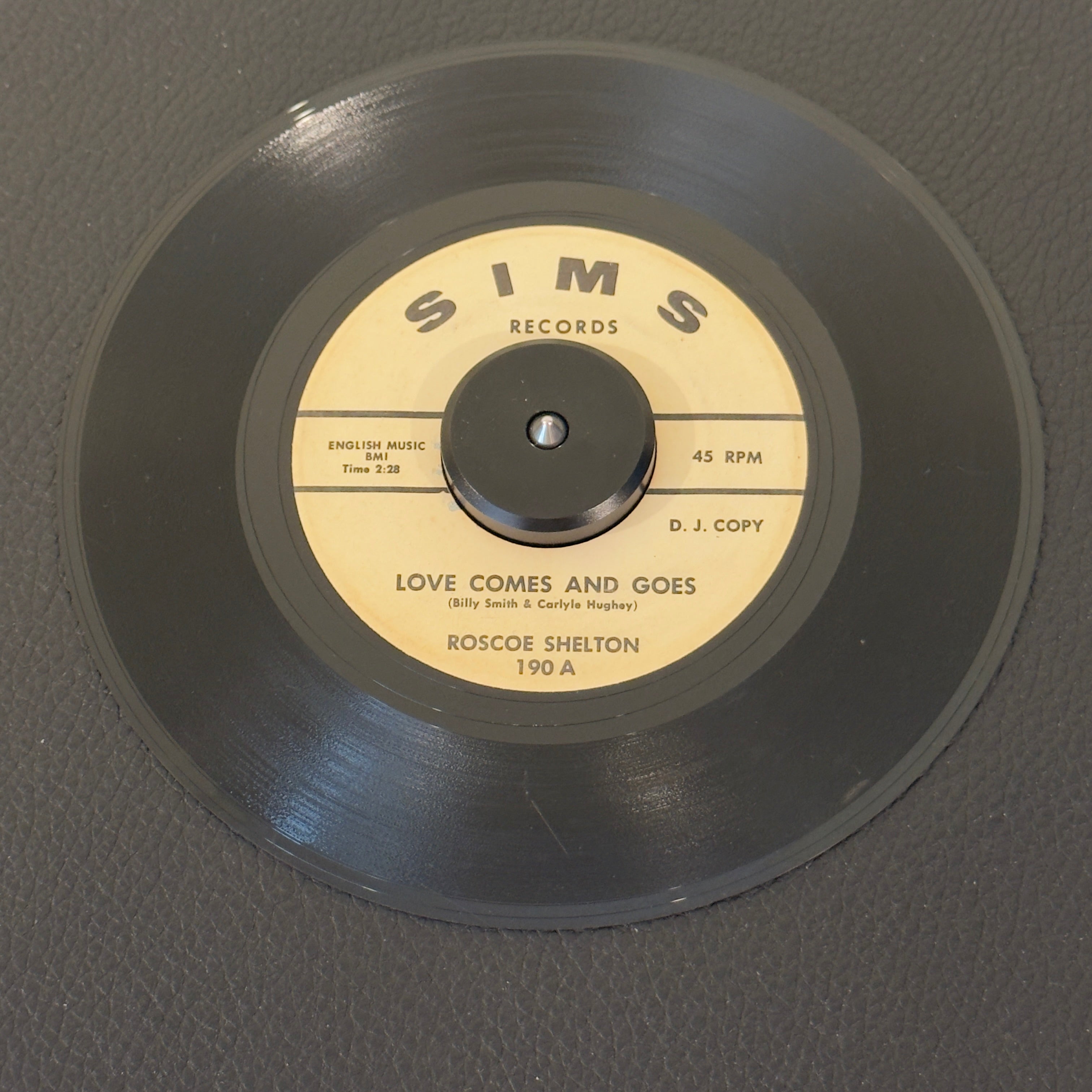 7" vinyl record by Shelton, Roscoe featuring "Love Comes and Goes/Master Mind", released on Sims Records (190), in VG (Very Good) condition, classic analog collectable for turntable playback. Promo copy released on Russell Sims' historic Nashville imprint Sims Records, this track highlights Shelton's powerful, gritty vocal delivery.