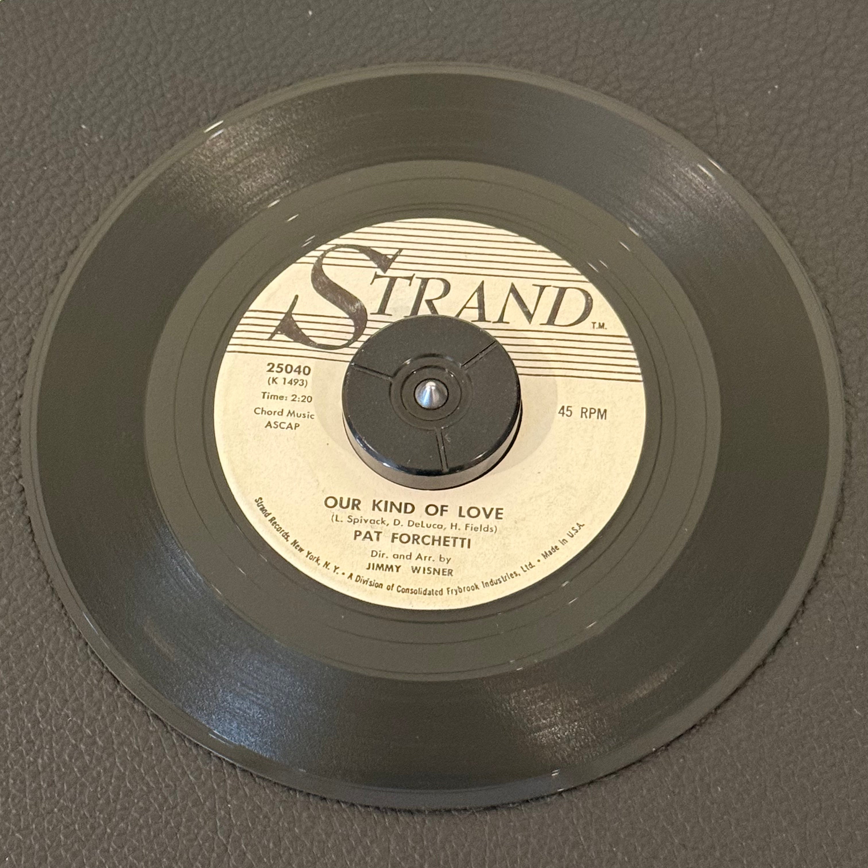 Forchetti, Pat - Young Lover / Our Kind Of Love