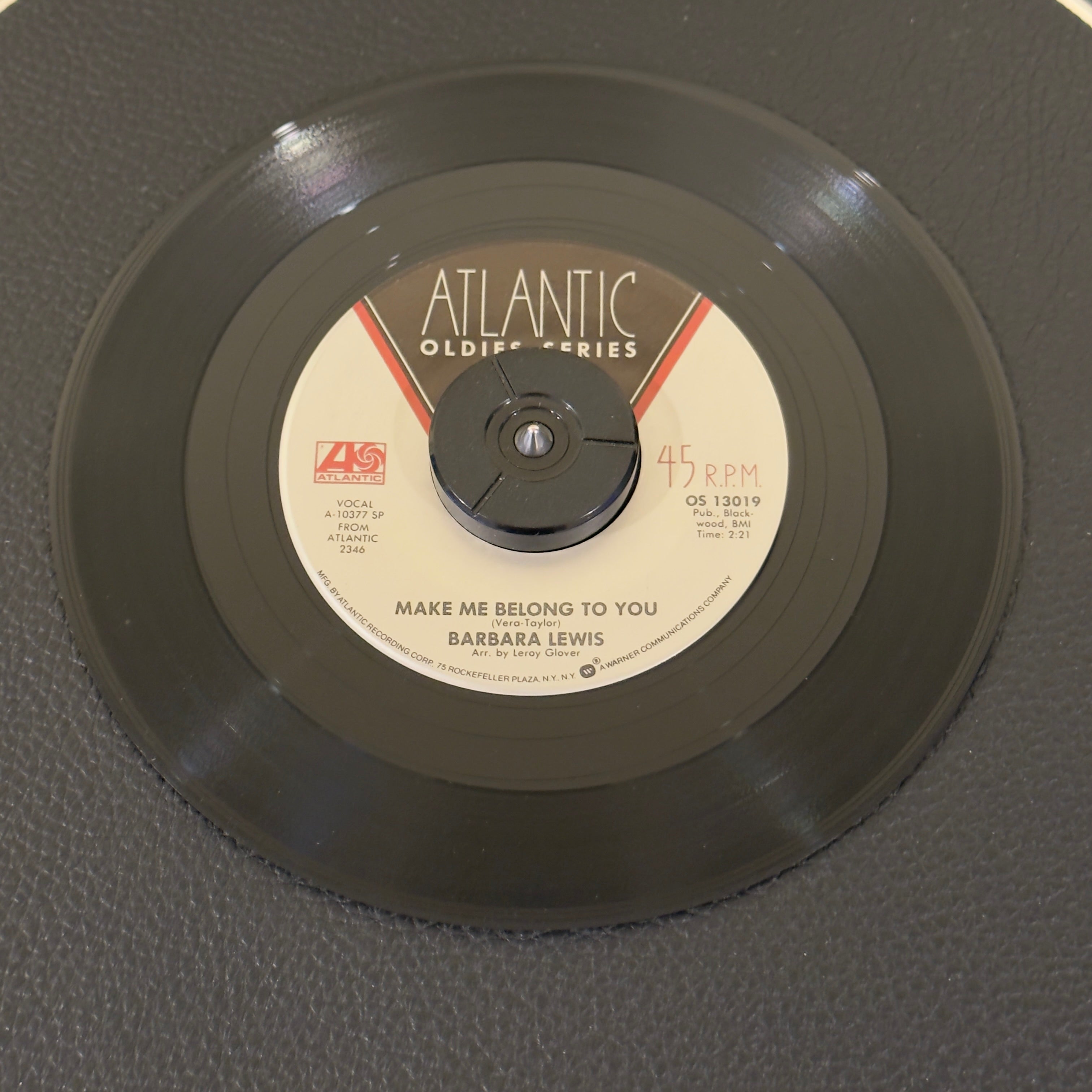 7" vinyl record by Lewis, Barbara featuring "Hello Stranger/Make Me Belong To You", released on Atlantic Old Series (OS 13019), in VG+ (Very Good Plus) condition, classic analog collectable for turntable playback. Atlantic Oldies Series Reissue.   Includes original Oldies Series sleeve.