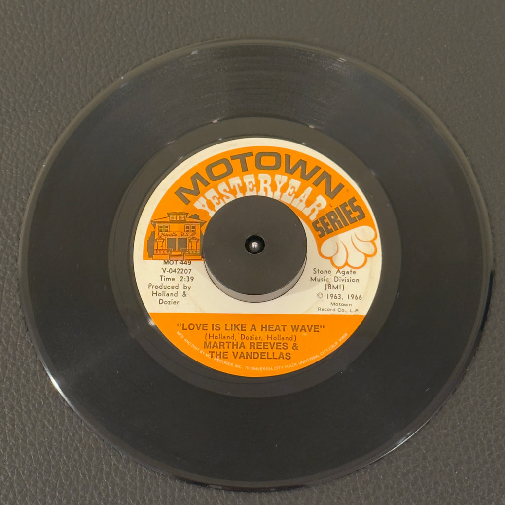 Reeves, Martha & The Vandellas - Come And Get These Memories / Love Is